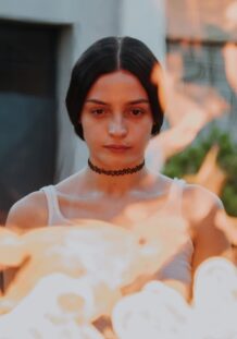 Laura Casabé se postula como valor emergente en Sitges 2025 con La Virgen de la Tosquera Fotograma de La Virgen de la Tosquera