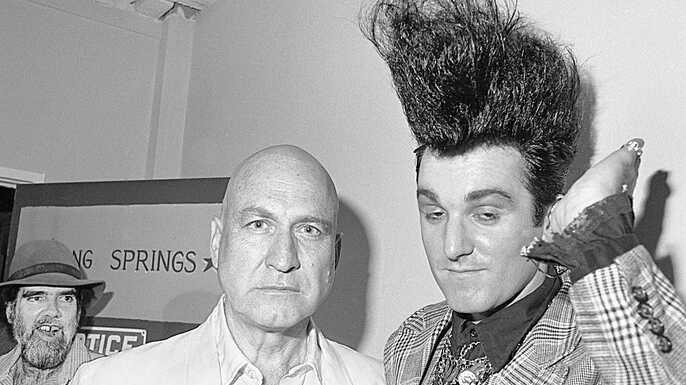 Dino Lee punk, el rey de la basura blanca
